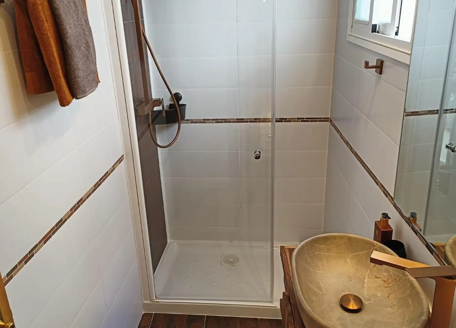 Mariposita Malaga, New Historic City Centre Apartment With Private Patio