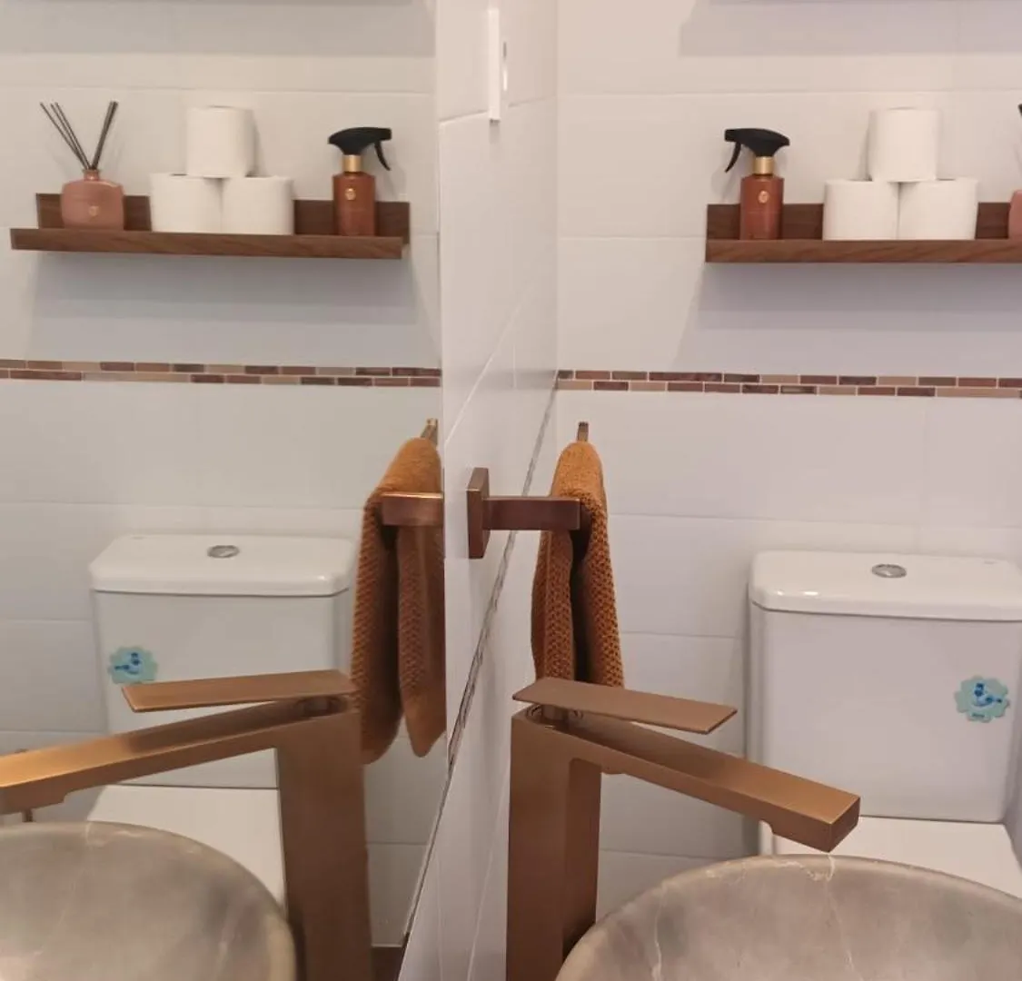 Mariposita Malaga, New Historic City Centre Apartment With Private Patio